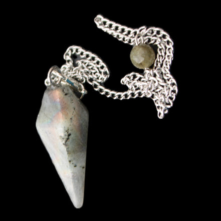 Labradorite pendulum 32mm 9g in sunlight - Rocks and Things Store