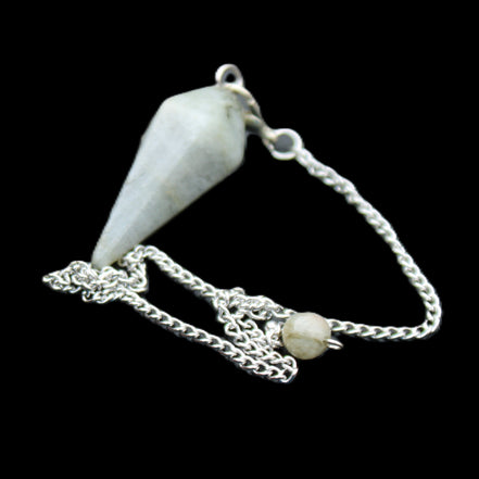 Labradorite pendulum 32mm 9g in sunlight - Rocks and Things Store