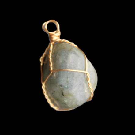Labradorite wire wrapped pendant 18*15*23mm 10g in sunlight - Rocks and Things Store
