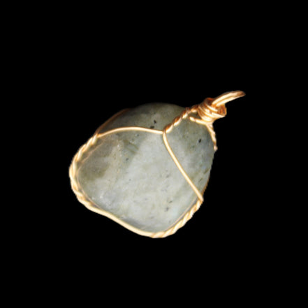 Labradorite wire wrapped pendant 18*15*23mm 10g in sunlight - Rocks and Things Store