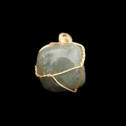 Labradorite wire wrapped pendant 18*15*23mm 10g in sunlight - Rocks and Things Store
