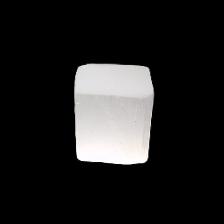 Selenite cube 20-22mm 23-28g in sunlight - Rocks and Things Store