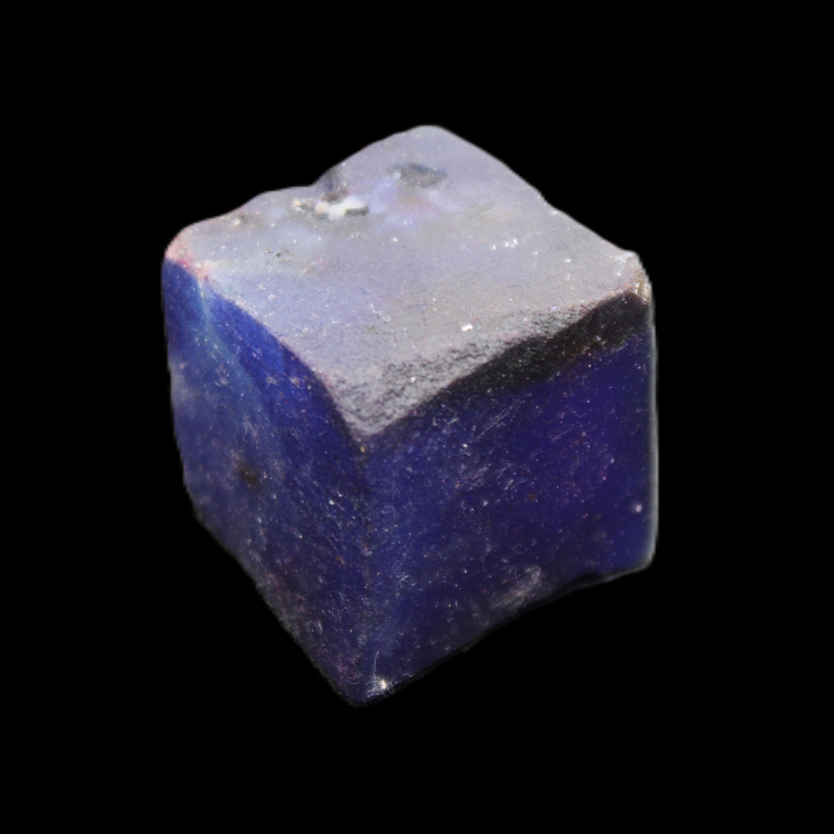 Sapphire cube from Sri Lanka (dyed) 24mm 141ct in sunlight - Rocks and Things Store