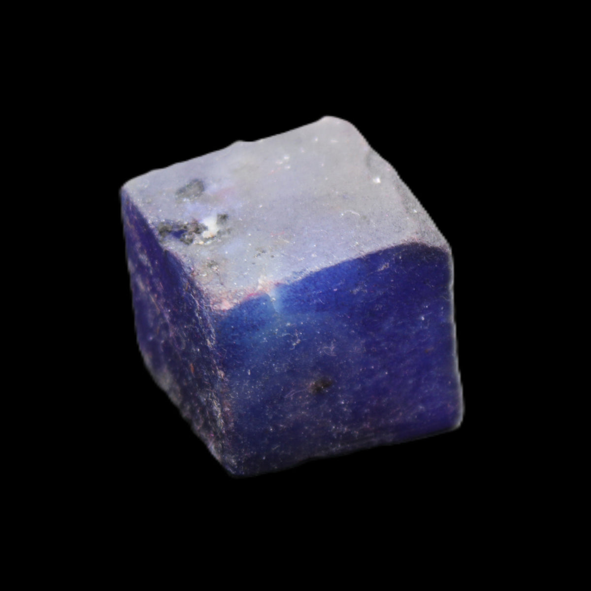 Sapphire cube from Sri Lanka (dyed) 24mm 141ct in sunlight - Rocks and Things Store