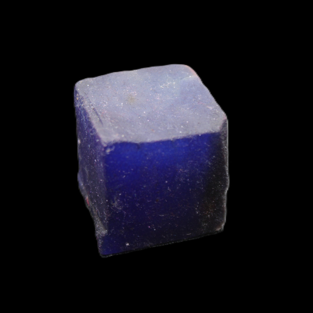 Sapphire cube from Sri Lanka (dyed) 24mm 141ct in sunlight - Rocks and Things Store