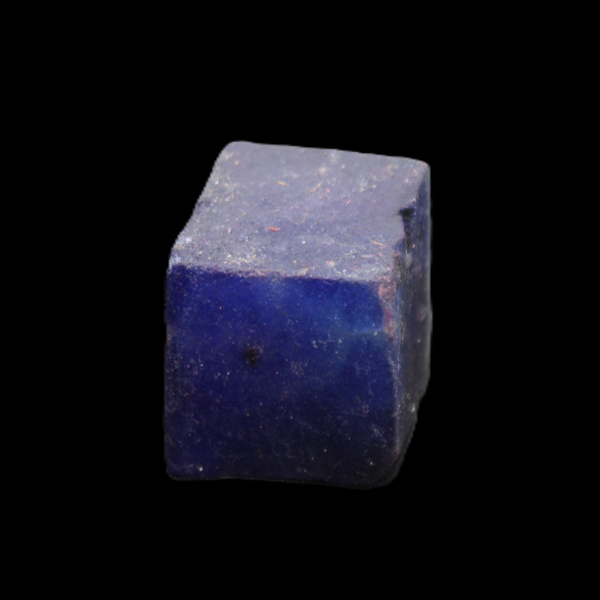 Sapphire cube from Sri Lanka (dyed) 24mm 141ct in sunlight - Rocks and Things Store