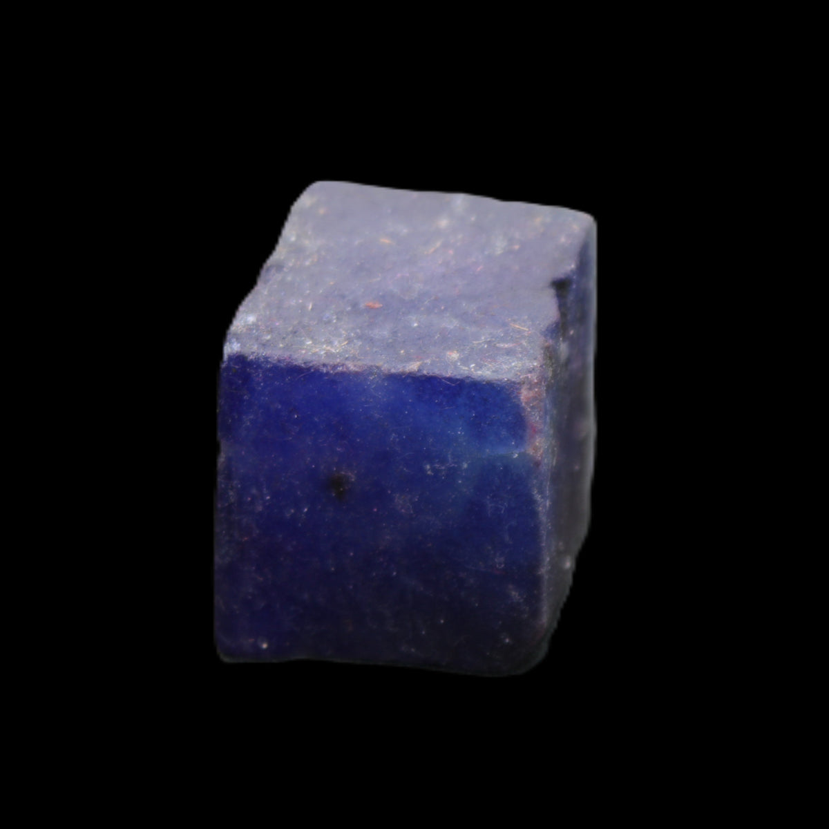 Sapphire cube from Sri Lanka (dyed) 24mm 141ct in sunlight - Rocks and Things Store