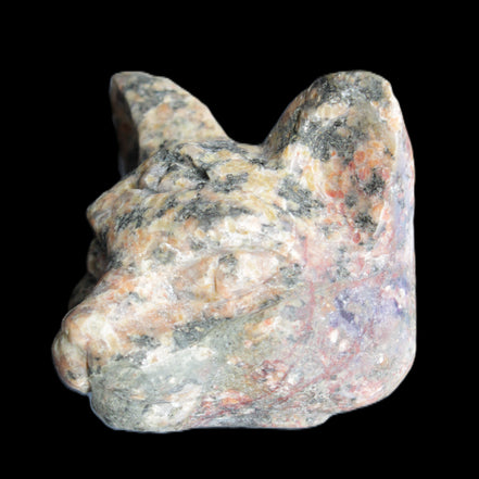 Yooperlite hand-carved Cat head 50*49mm 115g in sunlight - Rocks and Things Store
