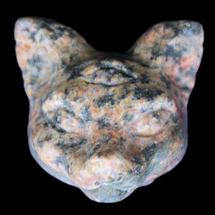 Yooperlite hand-carved Cat head 50*49mm 115g in sunlight - Rocks and Things Store