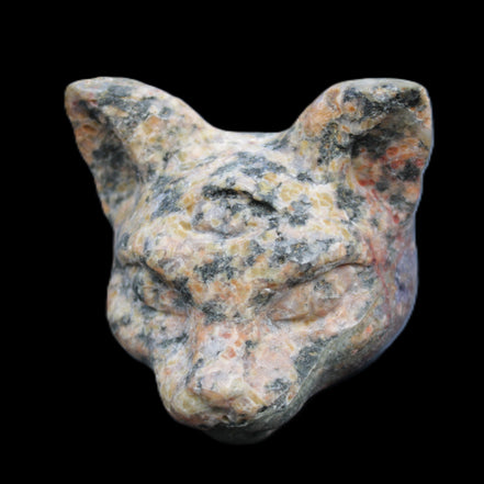 Yooperlite hand-carved Cat head 50*49mm 115g in sunlight - Rocks and Things Store