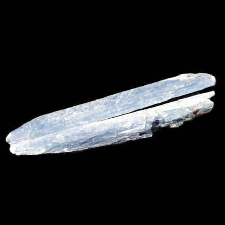 Kyanite 2 blade crystals 80/85mm 16.5g in sunlight - Rocks and Things Store