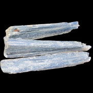 Kyanite 3 chunky blade crystals 73-90mm 67g in sunlight - Rocks and Things Store
