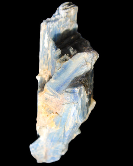 Kyanite fanned blade crystal cluster 105*60*30mm 227g in sunlight - Rocks and Things Store