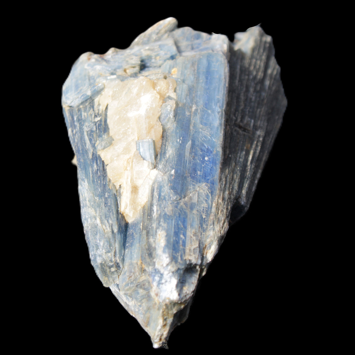 Kyanite fanned blade crystal cluster 105*60*30mm 227g in sunlight - Rocks and Things Store