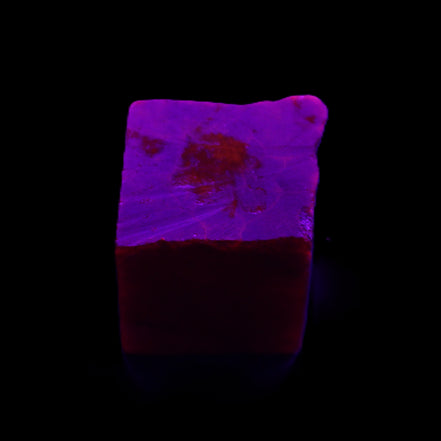 Ruby cube from Myanmar (dyed) 24*23*20mm 125ct 25g in UV light - Rocks and Things Store