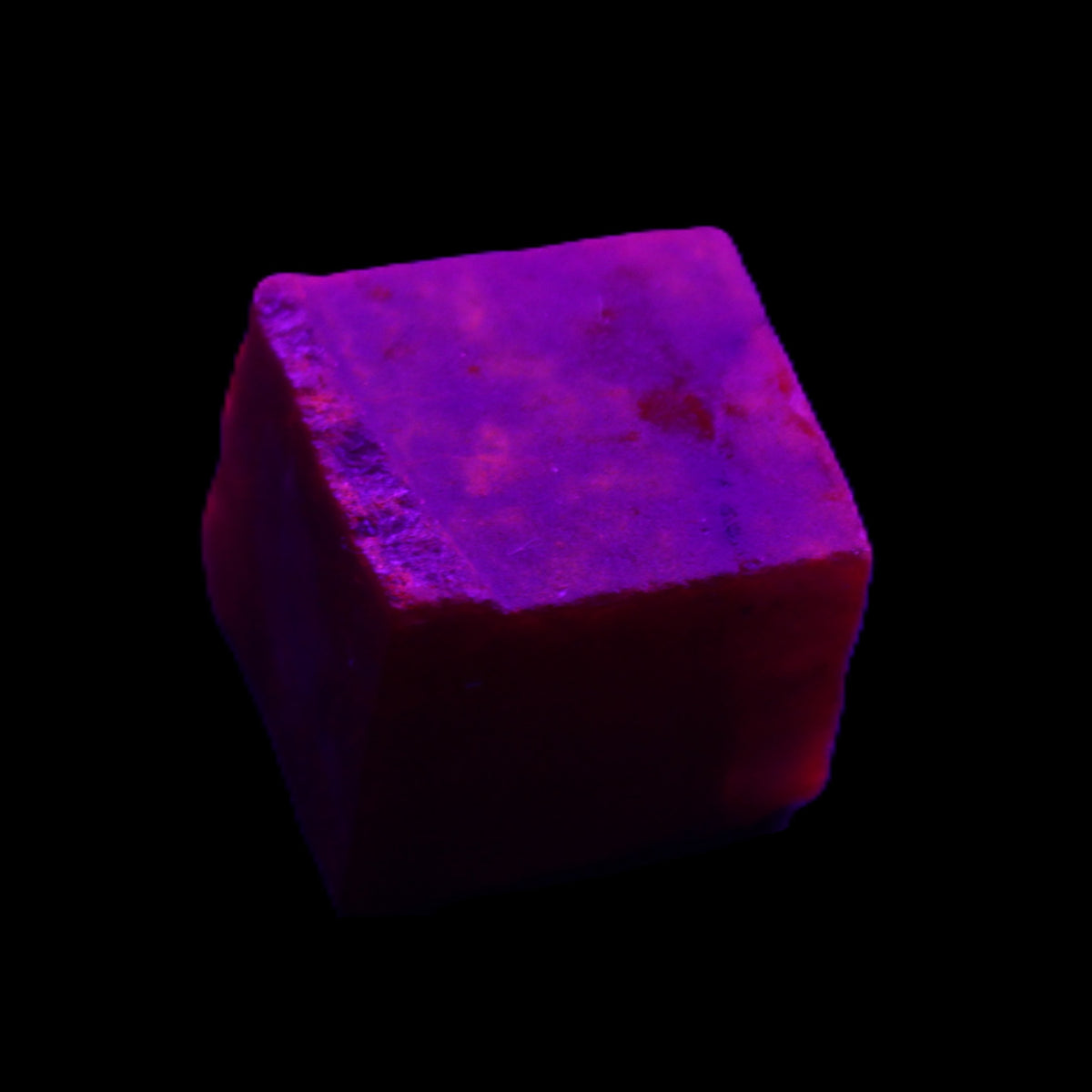 Ruby cube from Myanmar (dyed) 24*23*20mm 125ct 25g in UV light - Rocks and Things Store