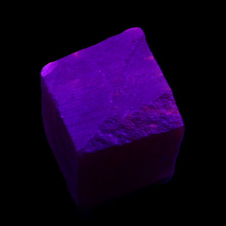 Ruby cube from Myanmar (dyed) 25*24mm 172ct  34.4g in UV light - Rocks and Things Store