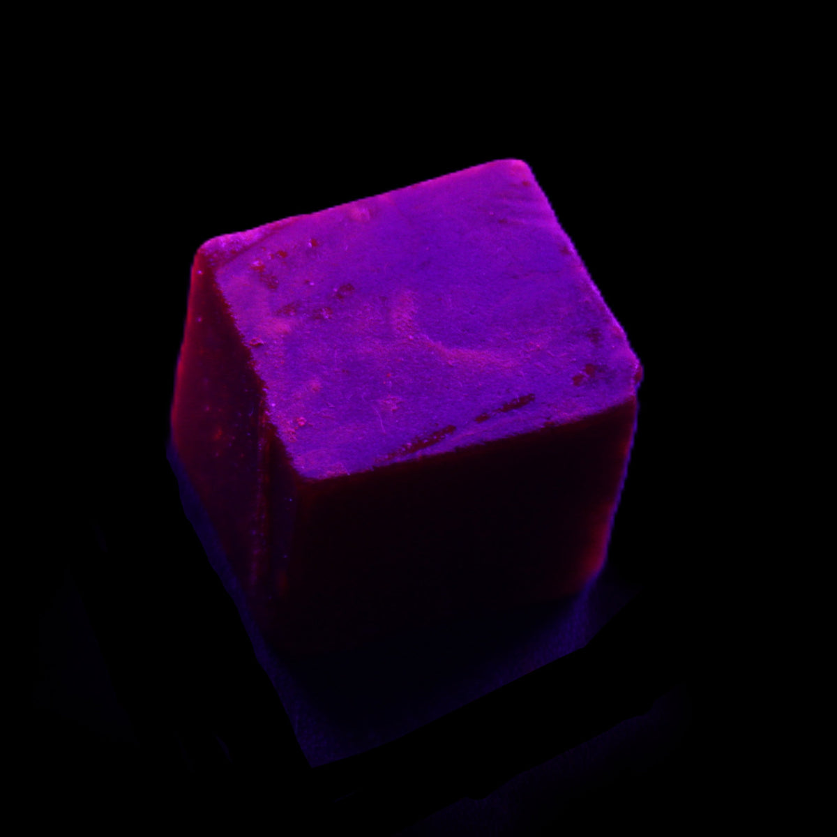 Ruby cube from Myanmar (dyed) 24*23mm 148ct 29.6g in UV light - Rocks and Things Store
