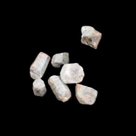 Blue/Red Sapphire/Ruby corundum 6-8 rough crystals 8g in sunlight - Rocks and Things Store