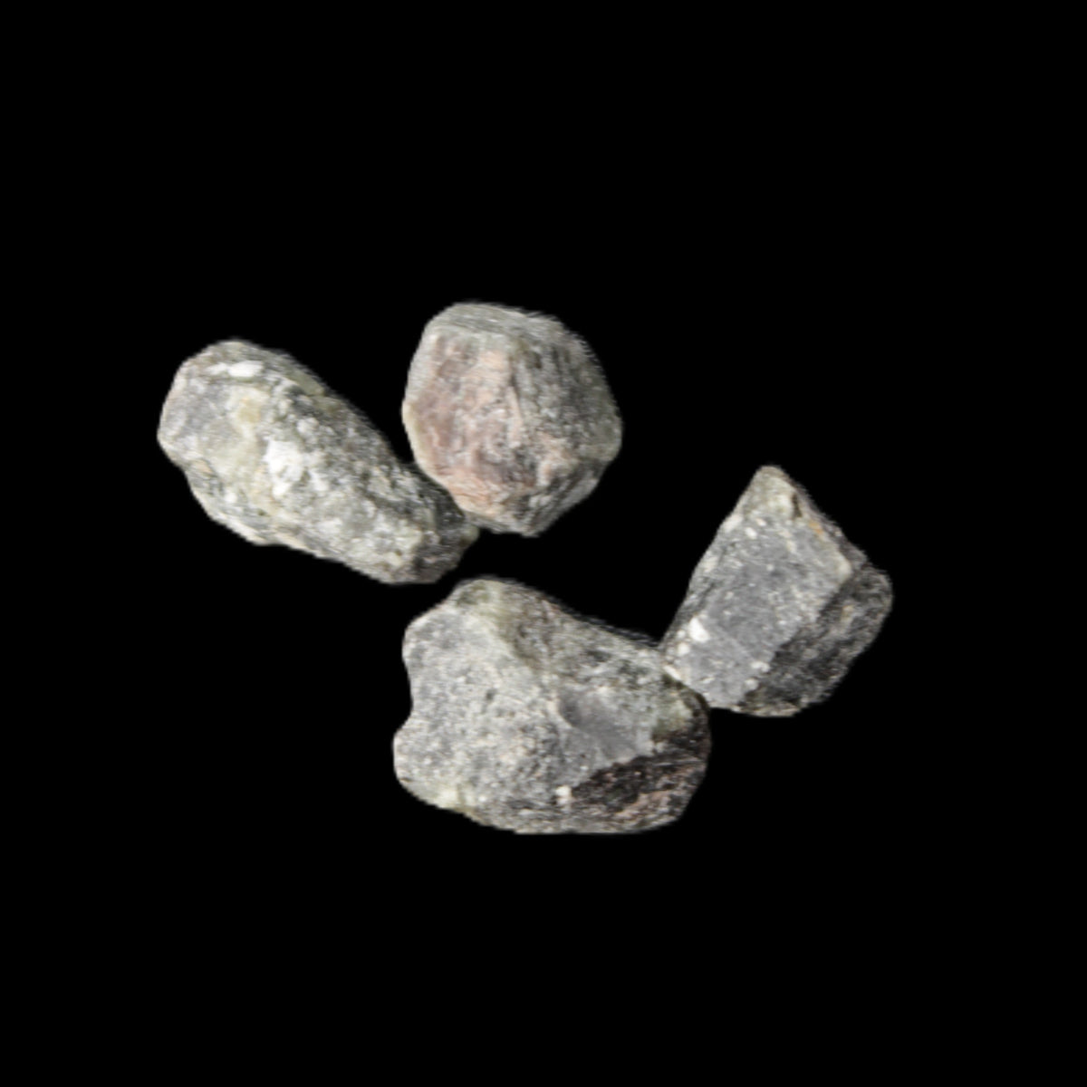 Sapphire corundum 4-6 rough crystals 8-9g in sunlight - Rocks and Things Store
