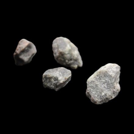 Sapphire corundum 4-6 rough crystals 8-9g in sunlight - Rocks and Things Store