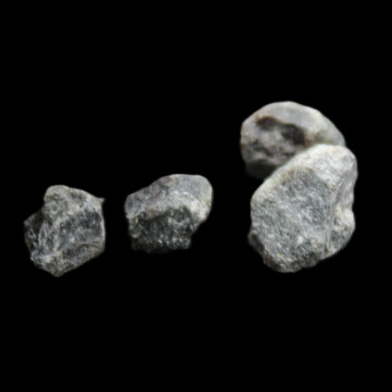 Sapphire corundum 4-6 rough crystals 8-9g in sunlight - Rocks and Things Store