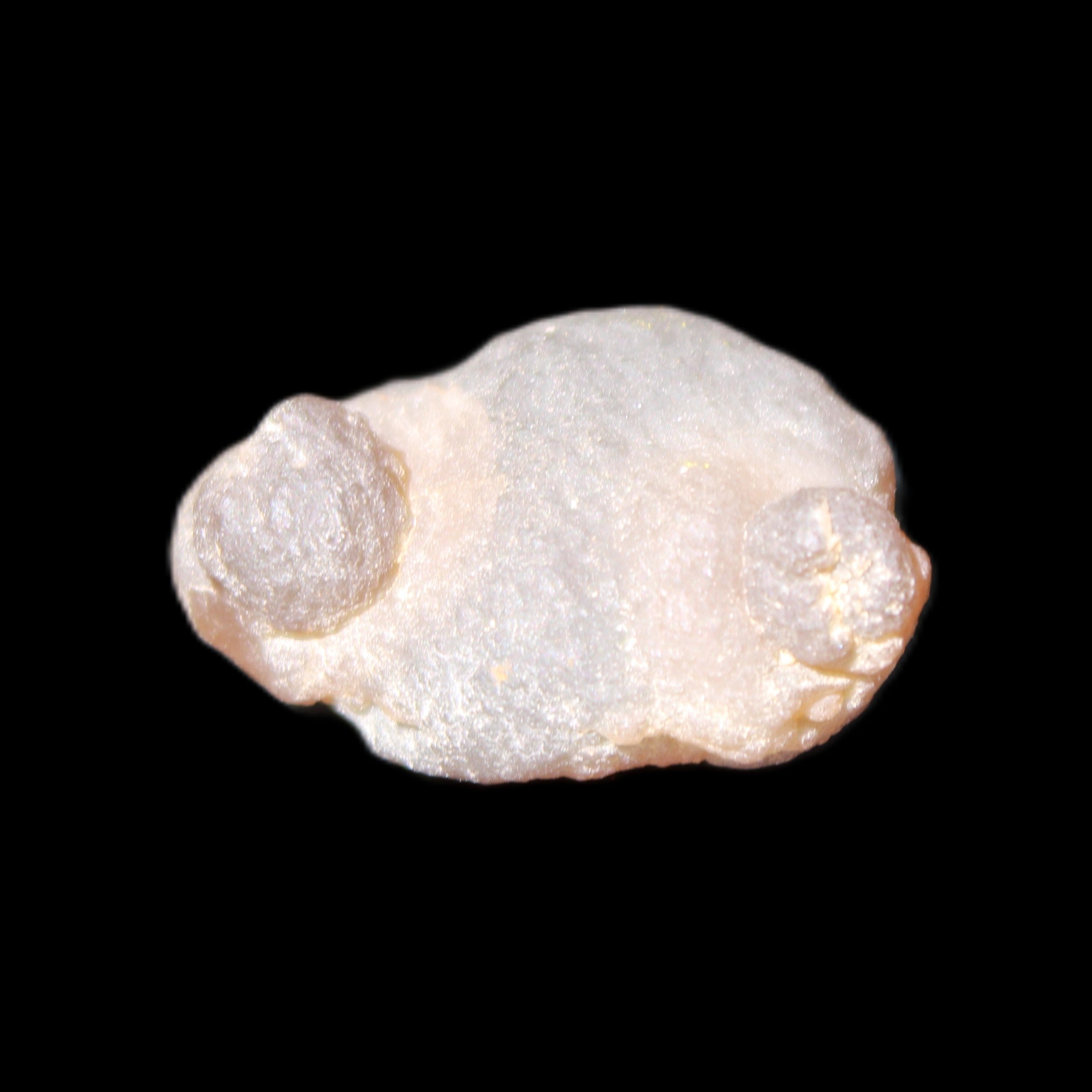 Gobi Desert Agate 36*27*13mm 20g in sunlight - Rocks and Things Store