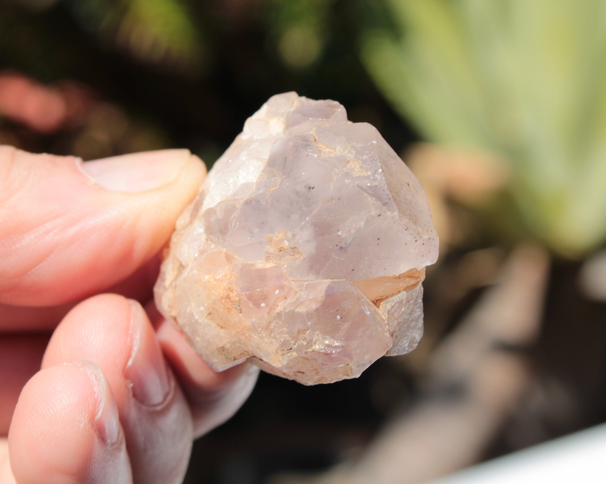 White silver mountain Quartz crystal point 53g Rocks and Things