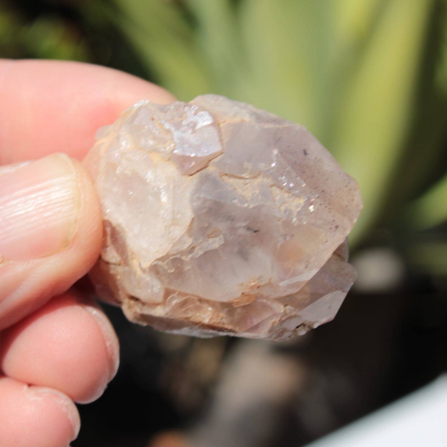 White silver mountain Quartz crystal point 53g Rocks and Things