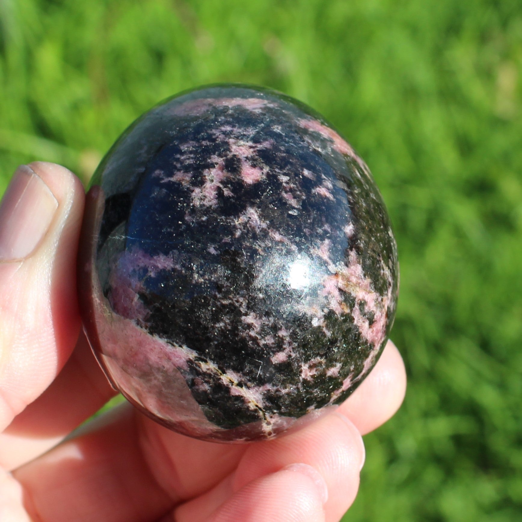 Rhodonite egg 248g Rocks and Things