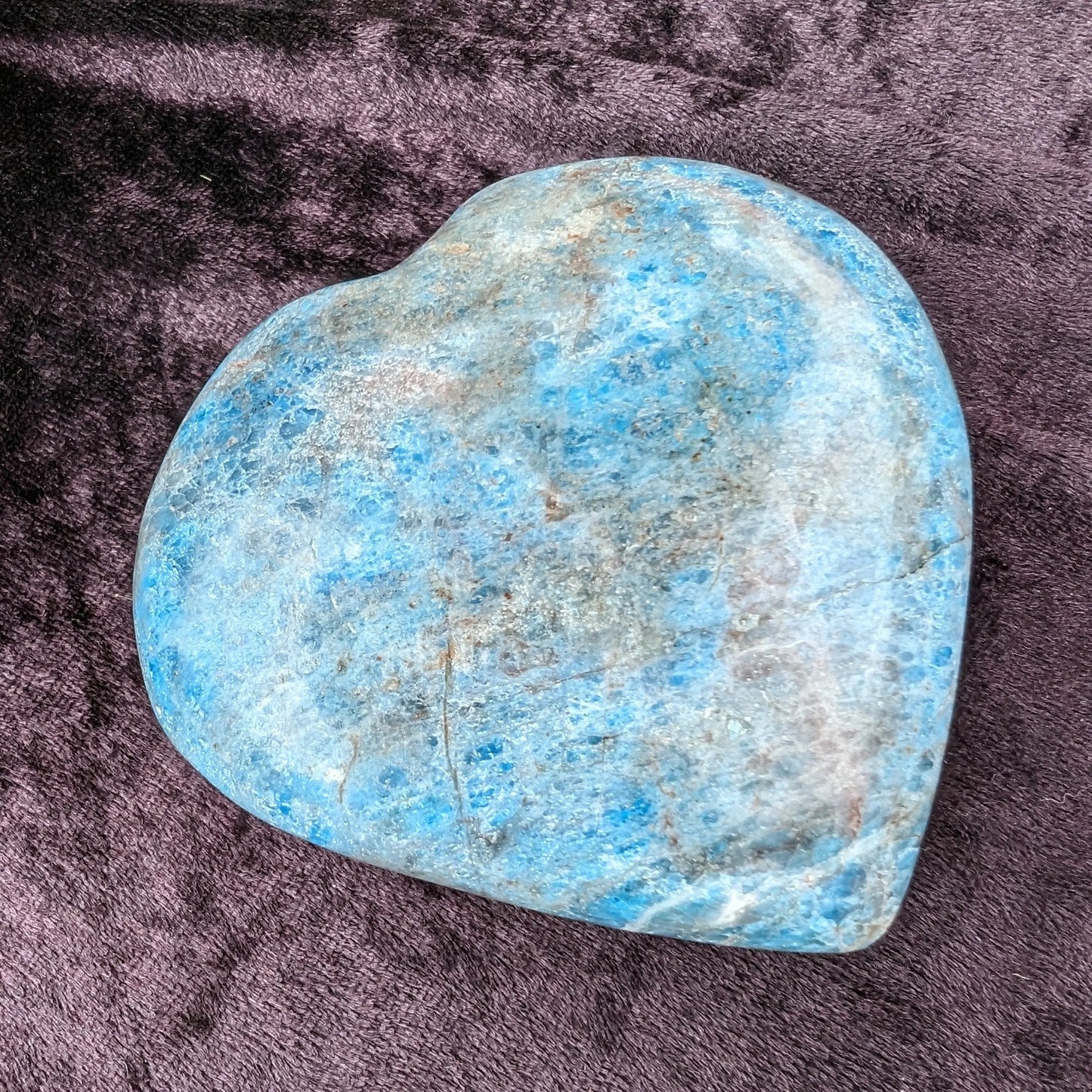 Apatite heart 385g Rocks and Things