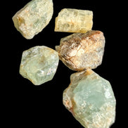 Aquamarine natural 4-6 crystals 7-8g in sunshine - Rocks and Things Store