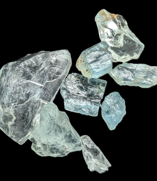 Aquamarine natural 6 crystals 6-7g Rocks and Things