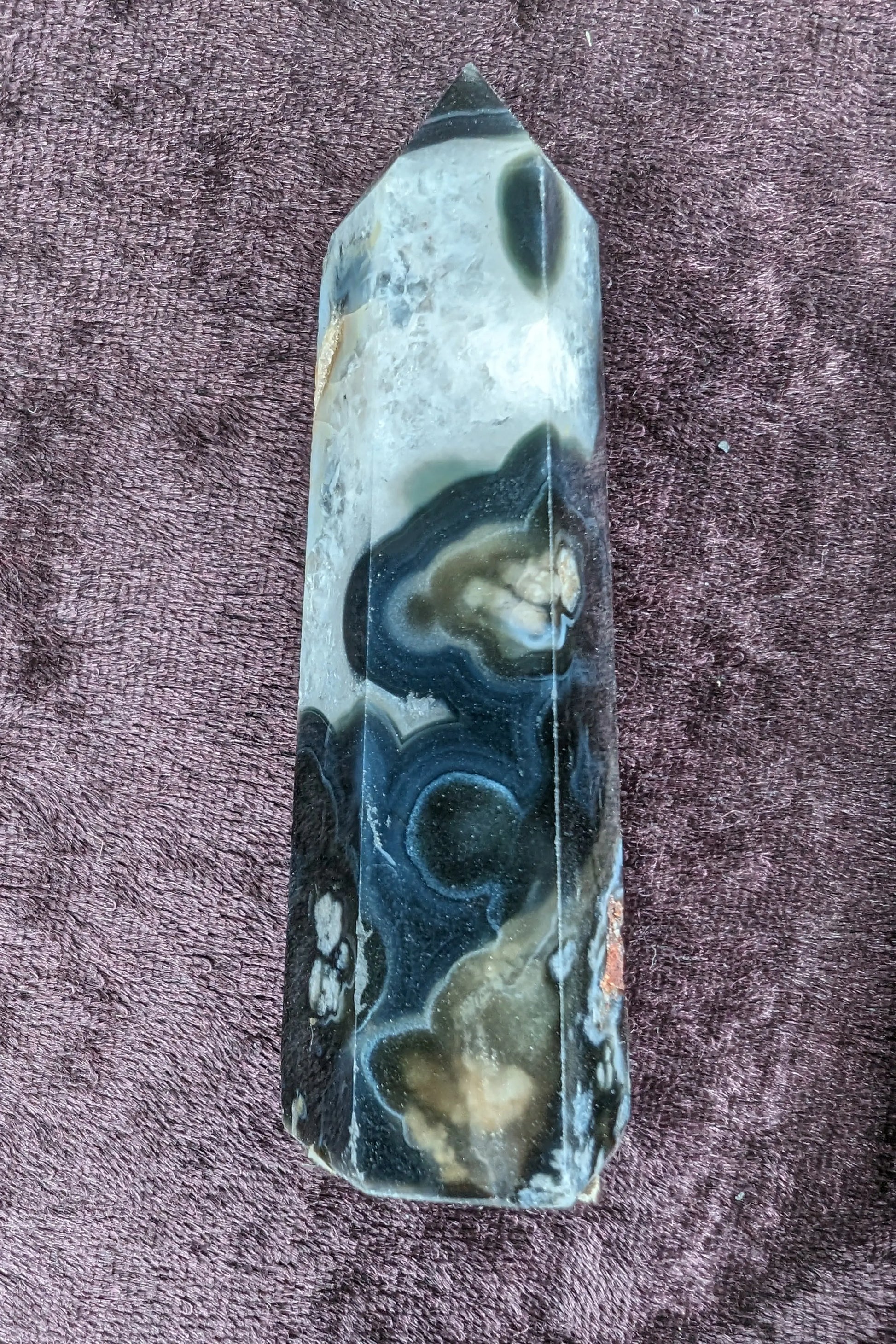 Black Cherry Blossom Onyx Agate wand 70g Rocks and Things