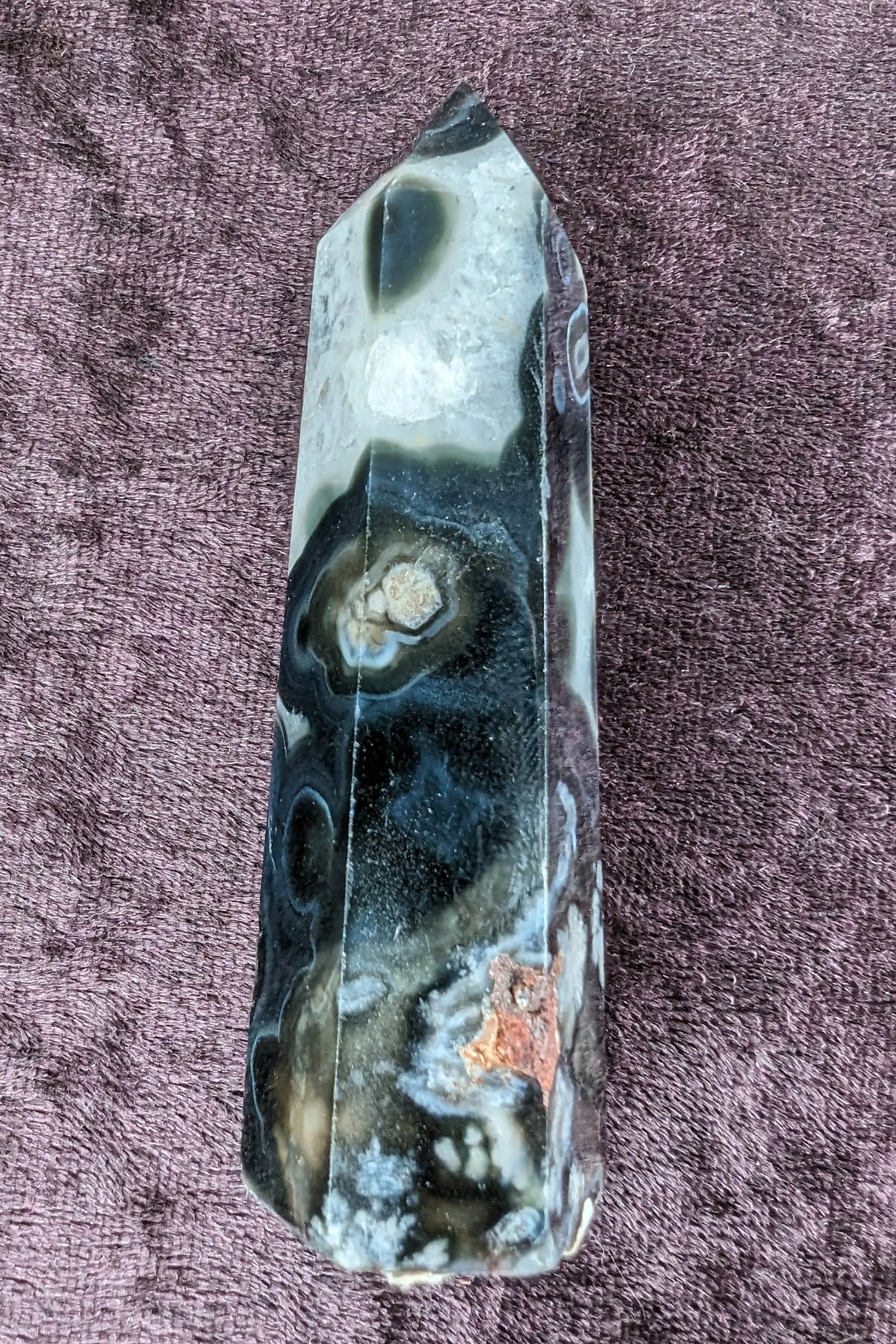 Black Cherry Blossom Onyx Agate wand 70g Rocks and Things