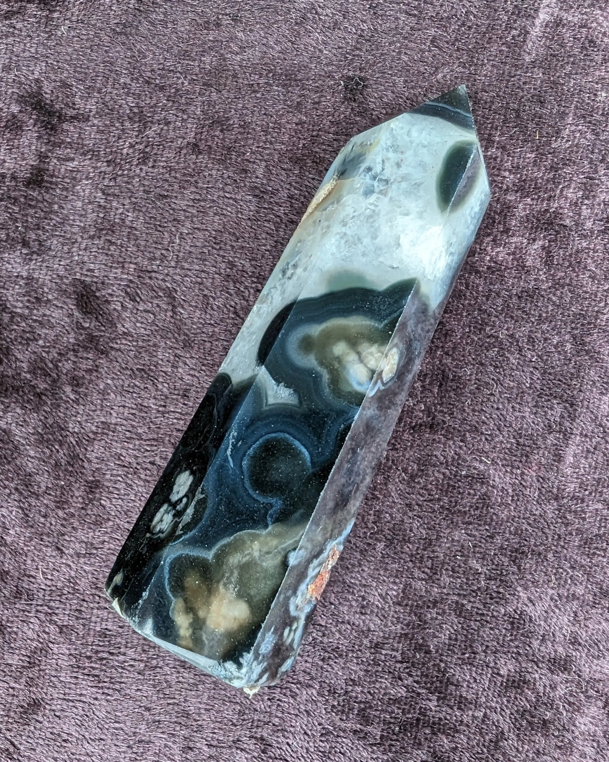 Black Cherry Blossom Onyx Agate wand 70g Rocks and Things