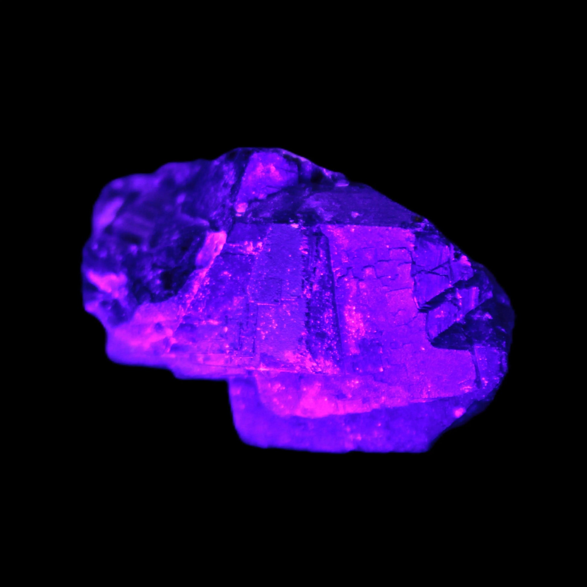 Black Rose UV-reactive Fluorite specimen 18.8g Rocks and Things Store