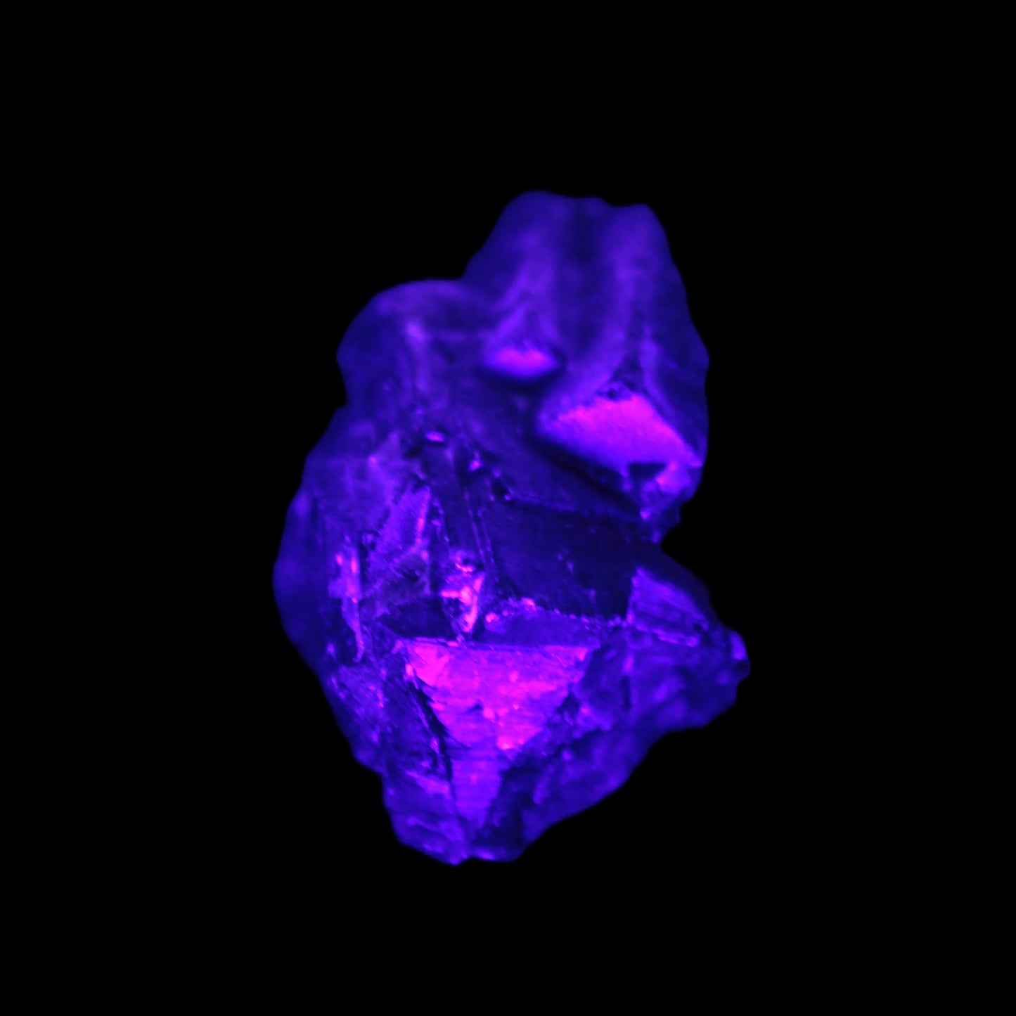 Black Rose UV-reactive Fluorite specimen 18.8g Rocks and Things Store