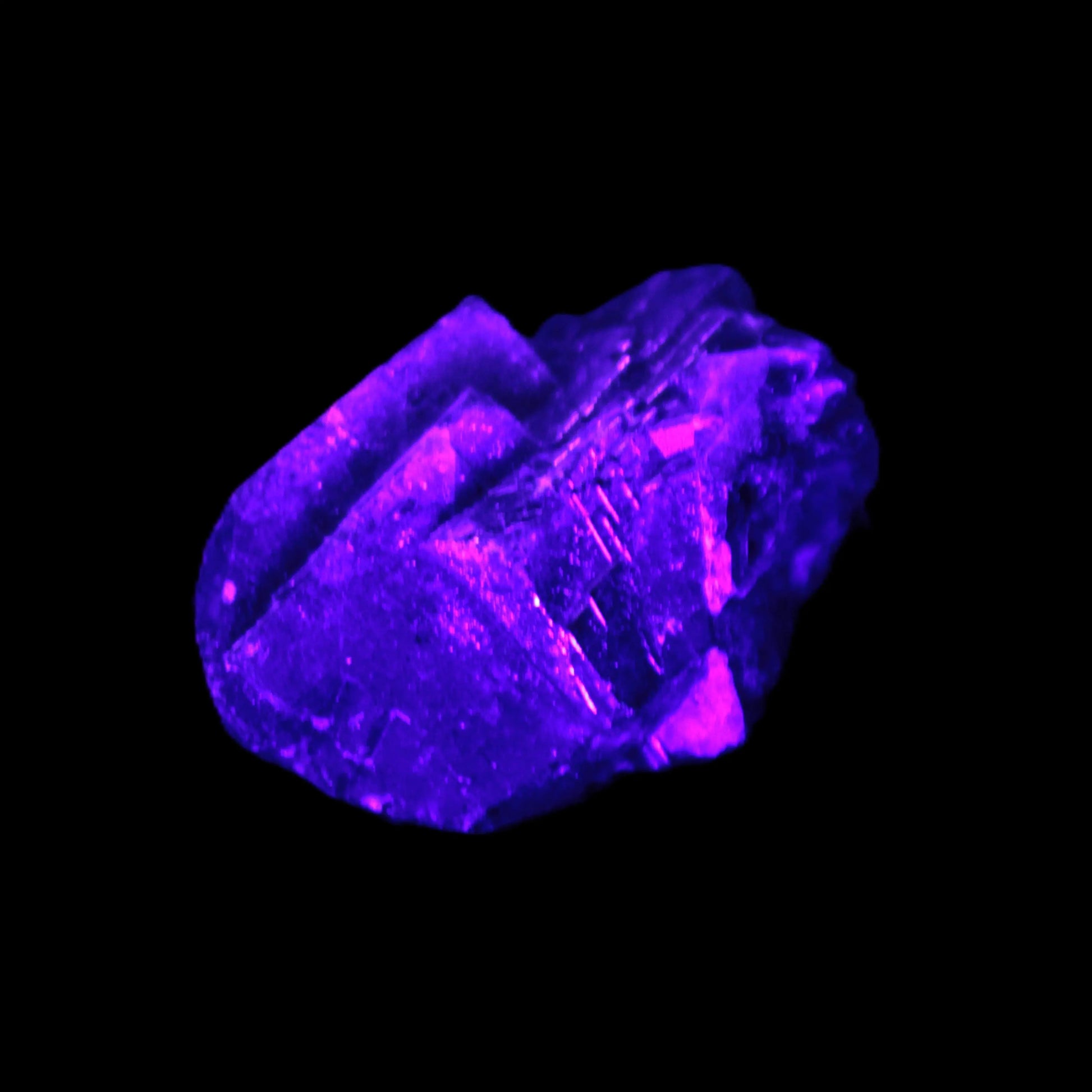 Black Rose UV-reactive Fluorite specimen 18.8g Rocks and Things Store