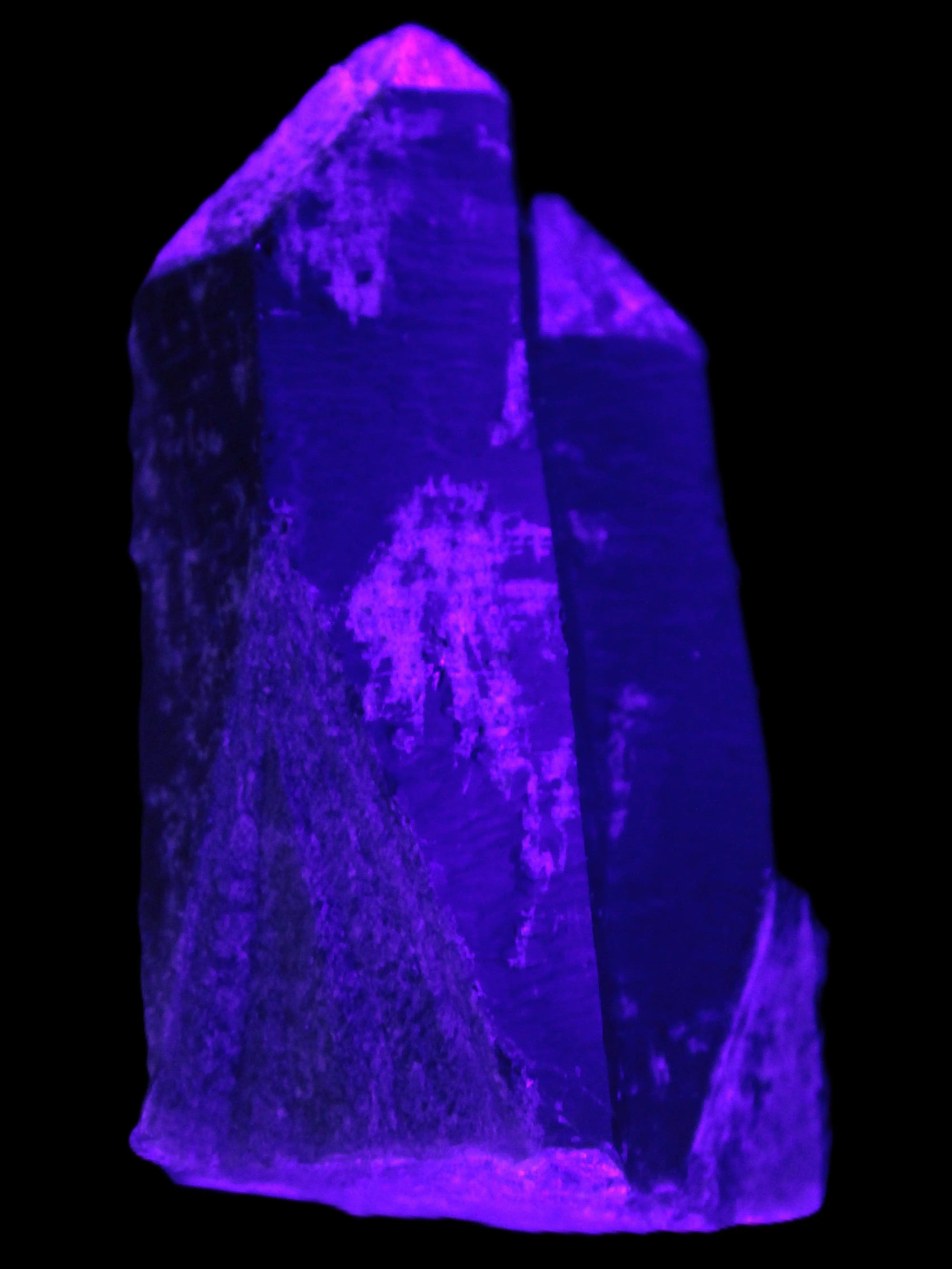 Black Smoky Quartz crystal cluster 213g in UV light