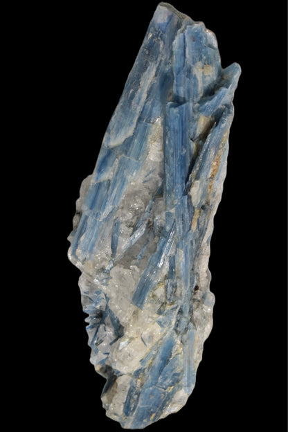 Blue Kyanite cluster 750g Rocks and Things