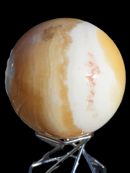 Calcite sphere 582g Rocks and Things