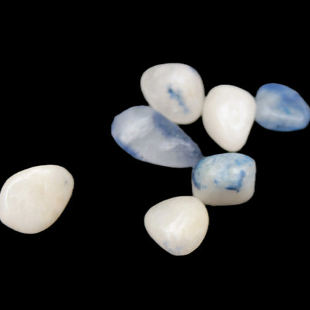 Dumortierite Blue hair Quartz 7 tiny crystals 7-9g Rocks and Things