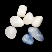 Dumortierite Blue hair Quartz 7 tiny crystals 7-9g Rocks and Things