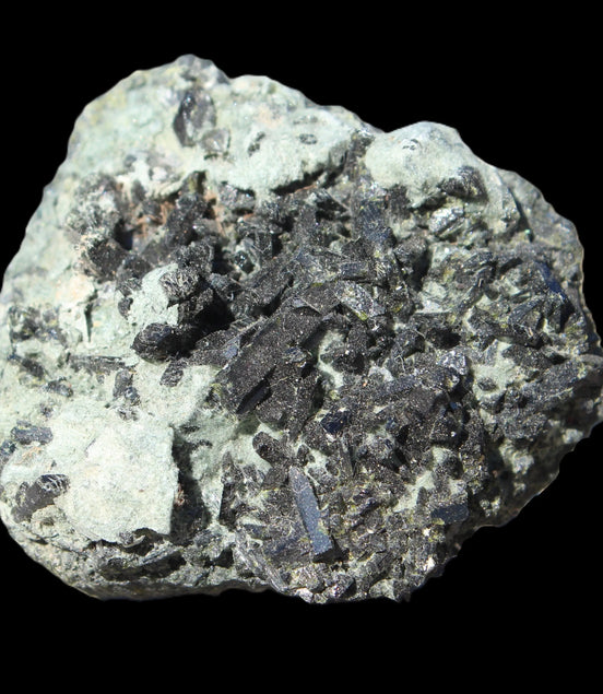 Epidote rare specimen 105.5g Rocks and Things
