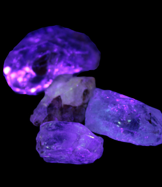 Fenster Enhydro Quartz with oil 1-6 crystals 11-18g Rocks and Things