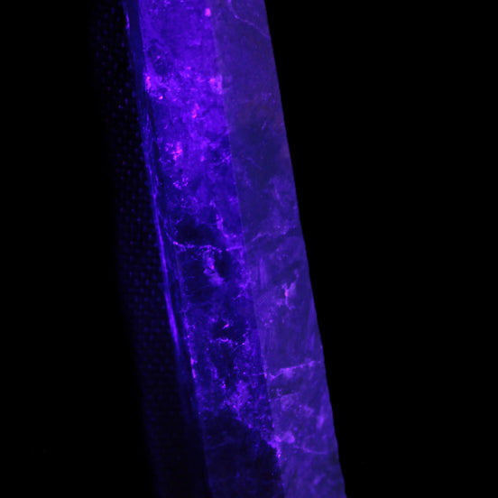 Garnet wand 88mm 56g in UV light - Rocks and Things Store