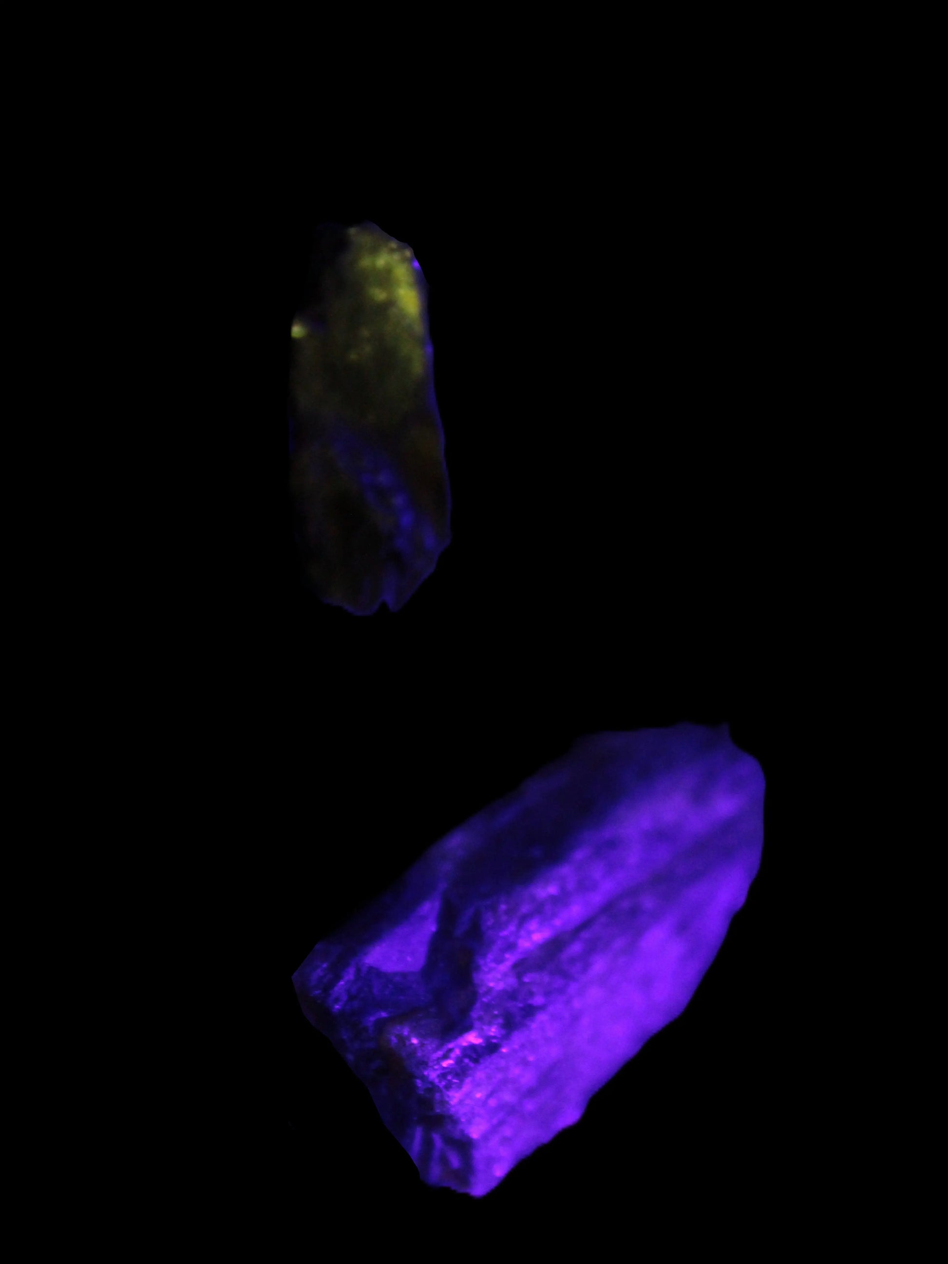 Green Tourmaline crystals 9-12g in UV light