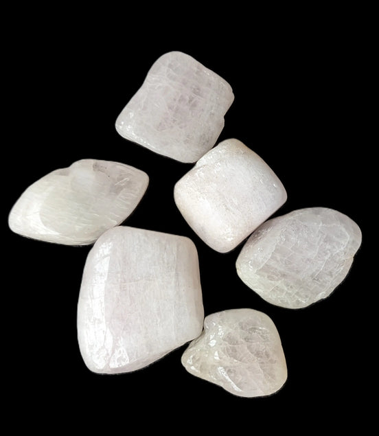 Kunzite 6-8g Rocks and Things