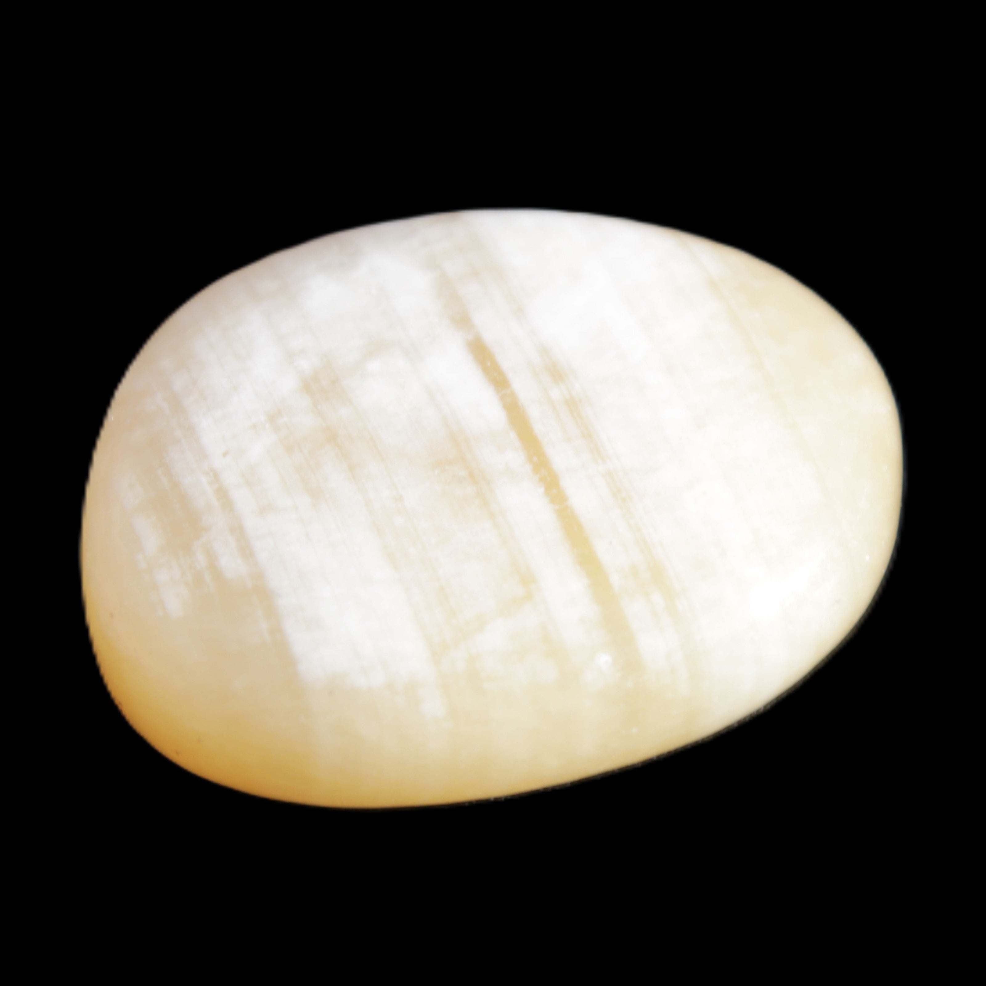 Lemon Calcite tumbled stone 20-29mm 15-18g Rocks and Things